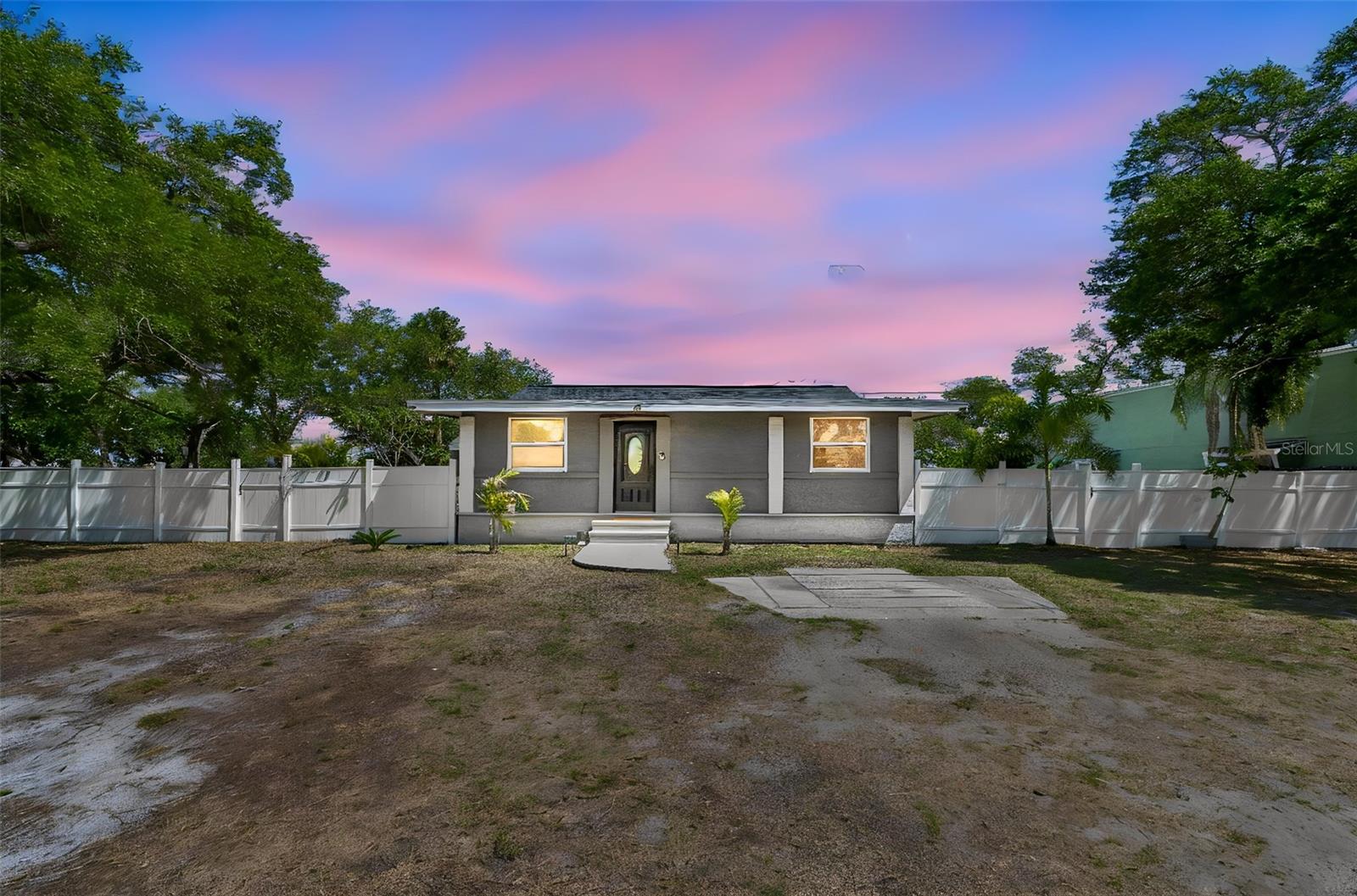 ACREAGE - Residential