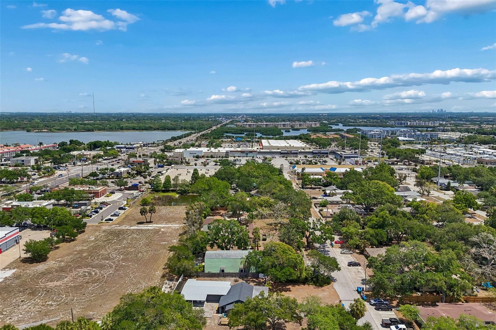 ACREAGE - Residential