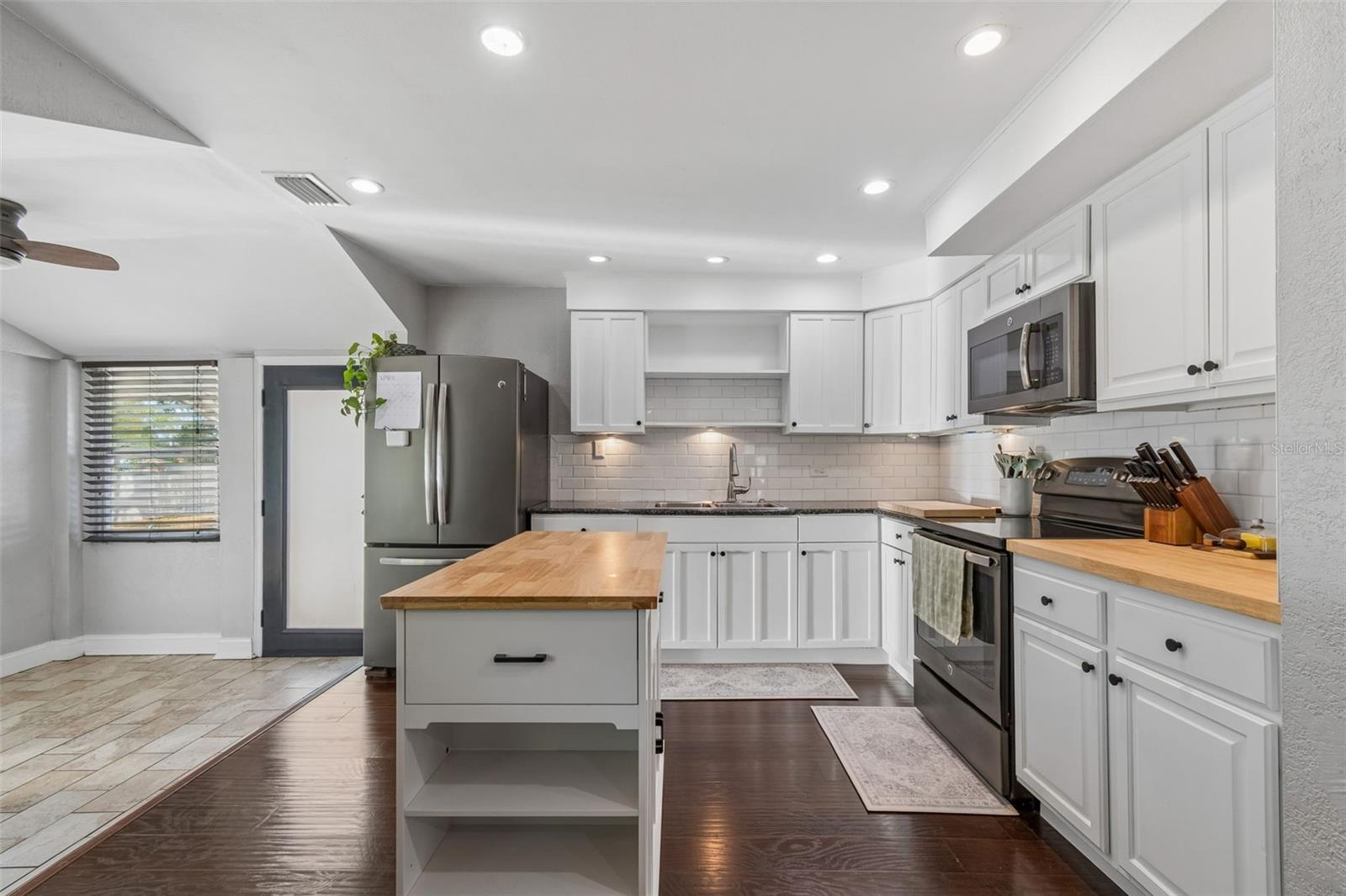 ACREAGE - Residential