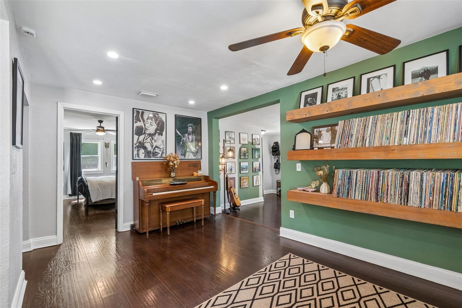 ACREAGE - Residential