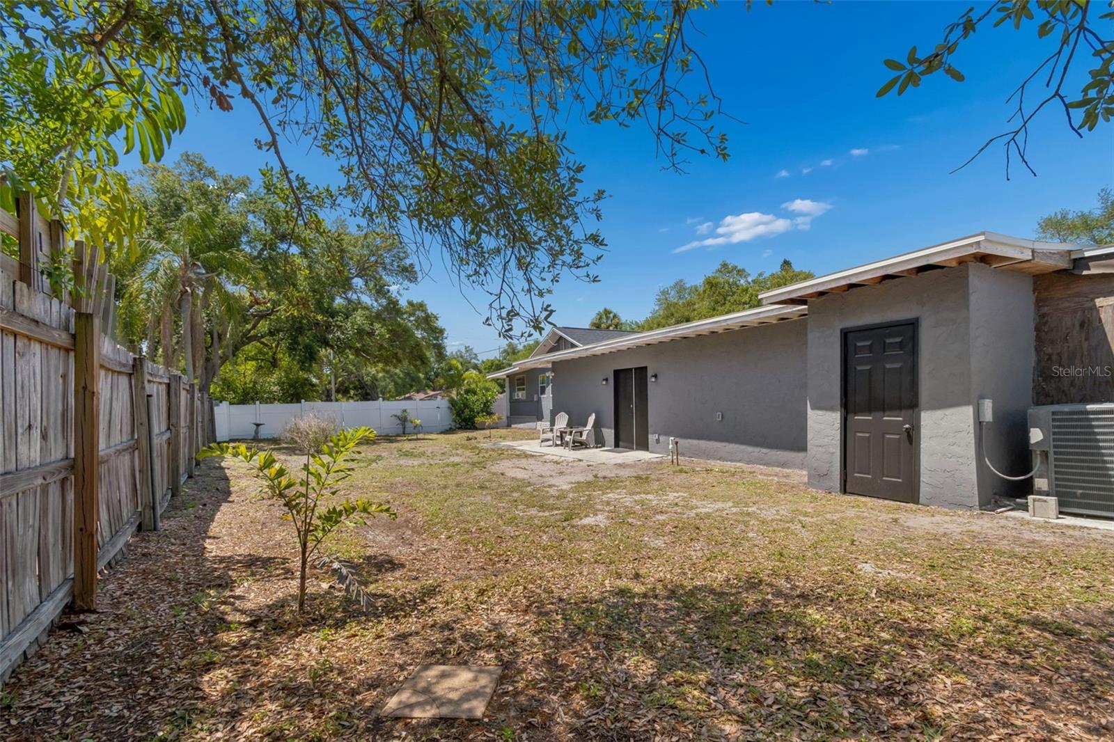 ACREAGE - Residential