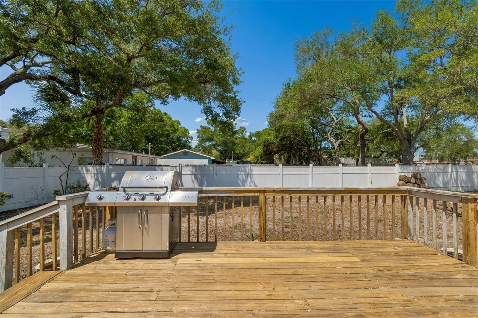 ACREAGE - Residential