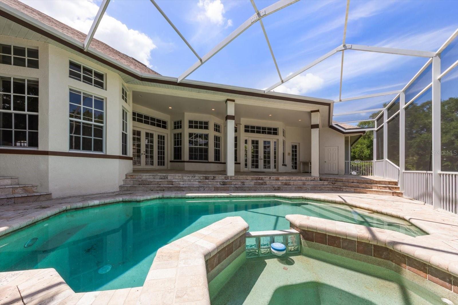 GATEHOUSE WOODS - Residential