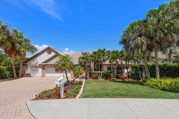 280 BELLEVIEW BLVD, BELLEAIR, FL 33756 - Image d5b4a78894f53a110e4e632f488647aa/4213371217