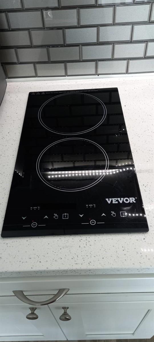 OCEANSIDE INN - Residential