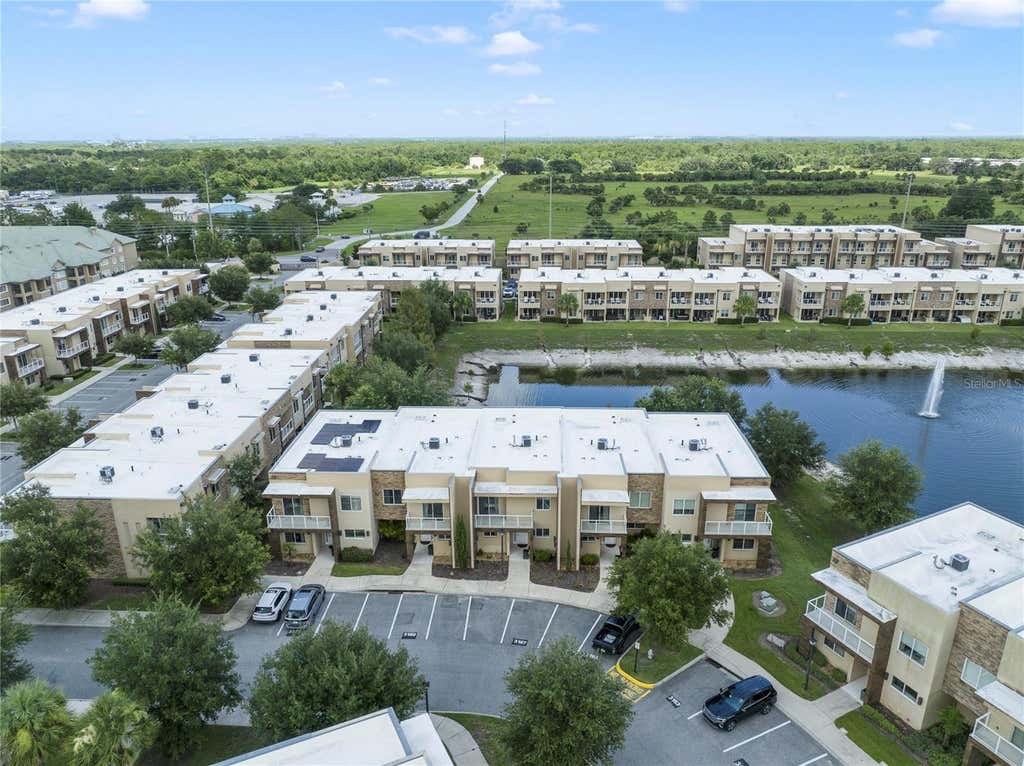 Photo of 3169 Pantanal Lane, Kissimmee, FL 34747 (MLS # S5153276)