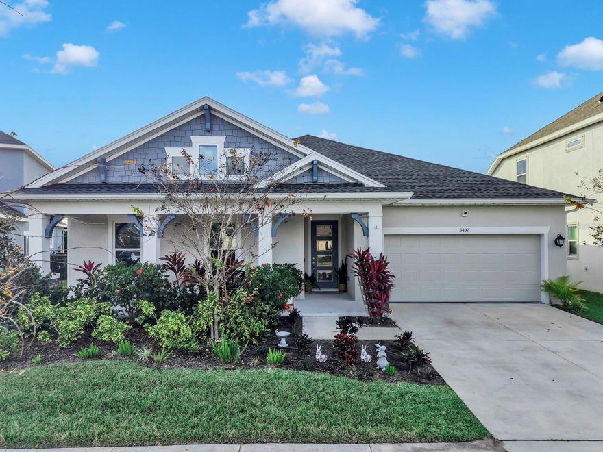 Beautiful home located in the highly desirable Waterset community in Apollo Beach. This property features a bright and open floor plan with a spacious living area and a modern kitchen equipped with granite countertops, stainless steel appliances, a large island, and plenty of cabinet space. The owners suite includes a private bathroom with dual sinks, walk-in shower, and a generous walk-in closet. Additional bedrooms are well-sized and perfect for guests, office space, or family needs.

Enjoy a fully fenced backyard, ideal for outdoor relaxation or entertaining. Waterset offers resort-style amenities including pools, fitness center, clubhouse, walking trails, playgrounds, and sports courts. Conveniently located near schools, shopping, restaurants, hospitals, and major highways.

This home provides comfort, functionality, and an unbeatable location in one of the most popular communities in the area.