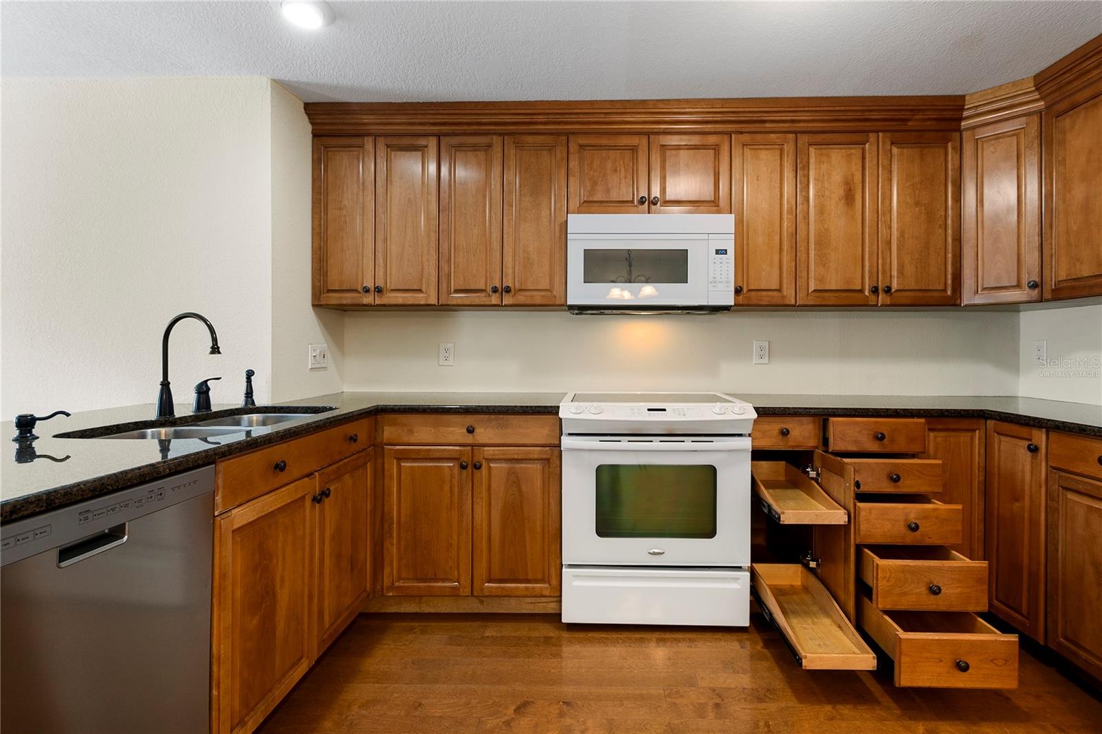 ORANGEWOOD HIGHLANDS 1ST ADD - Residential