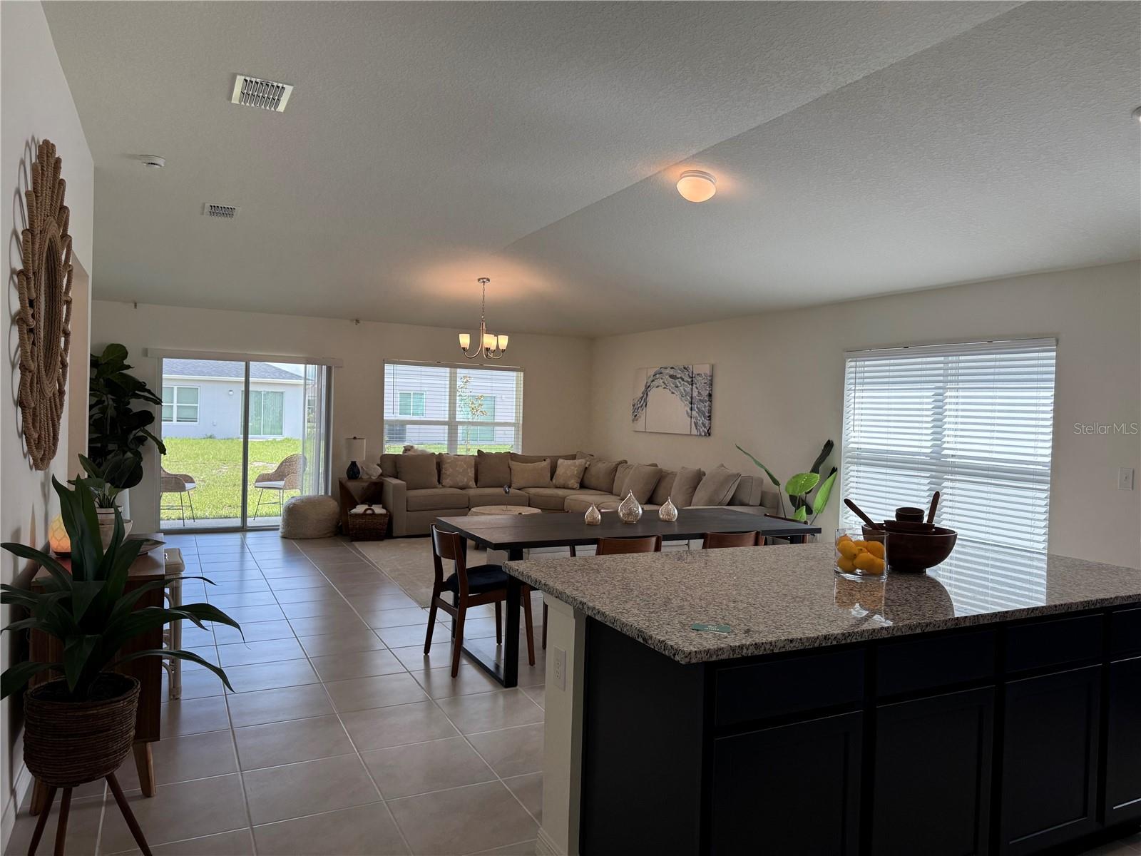 BELLAVIVA - Residential Lease