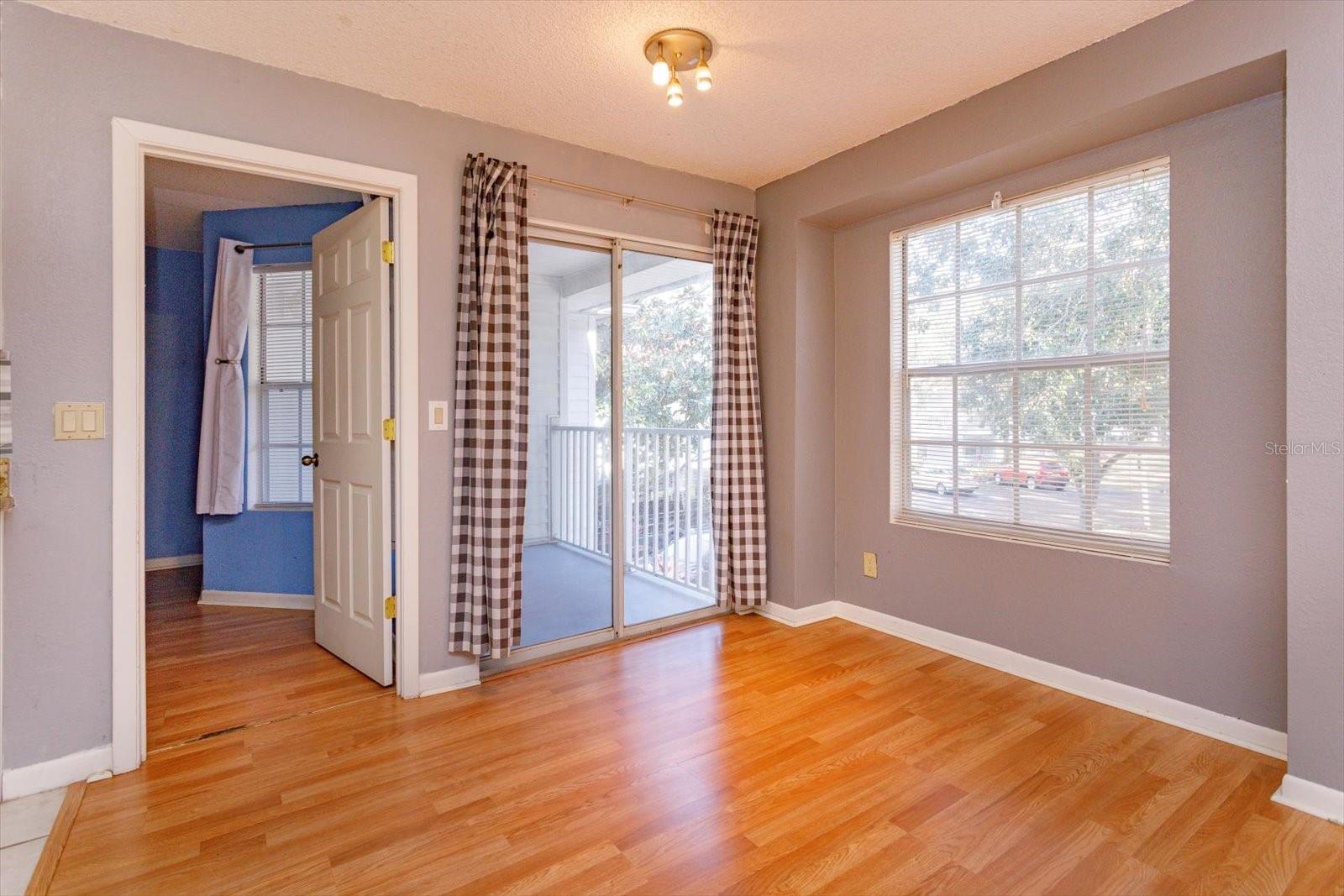 LEXINGTON PLACE - Residential