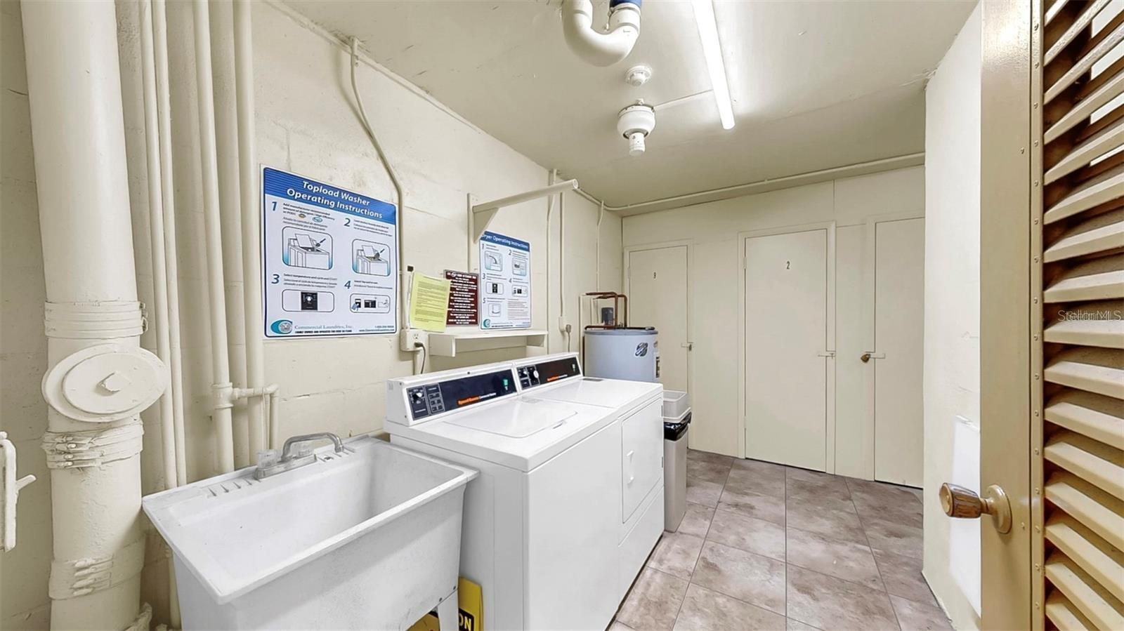 WASHINGTON TOWERS THE CONDO - Residential Lease