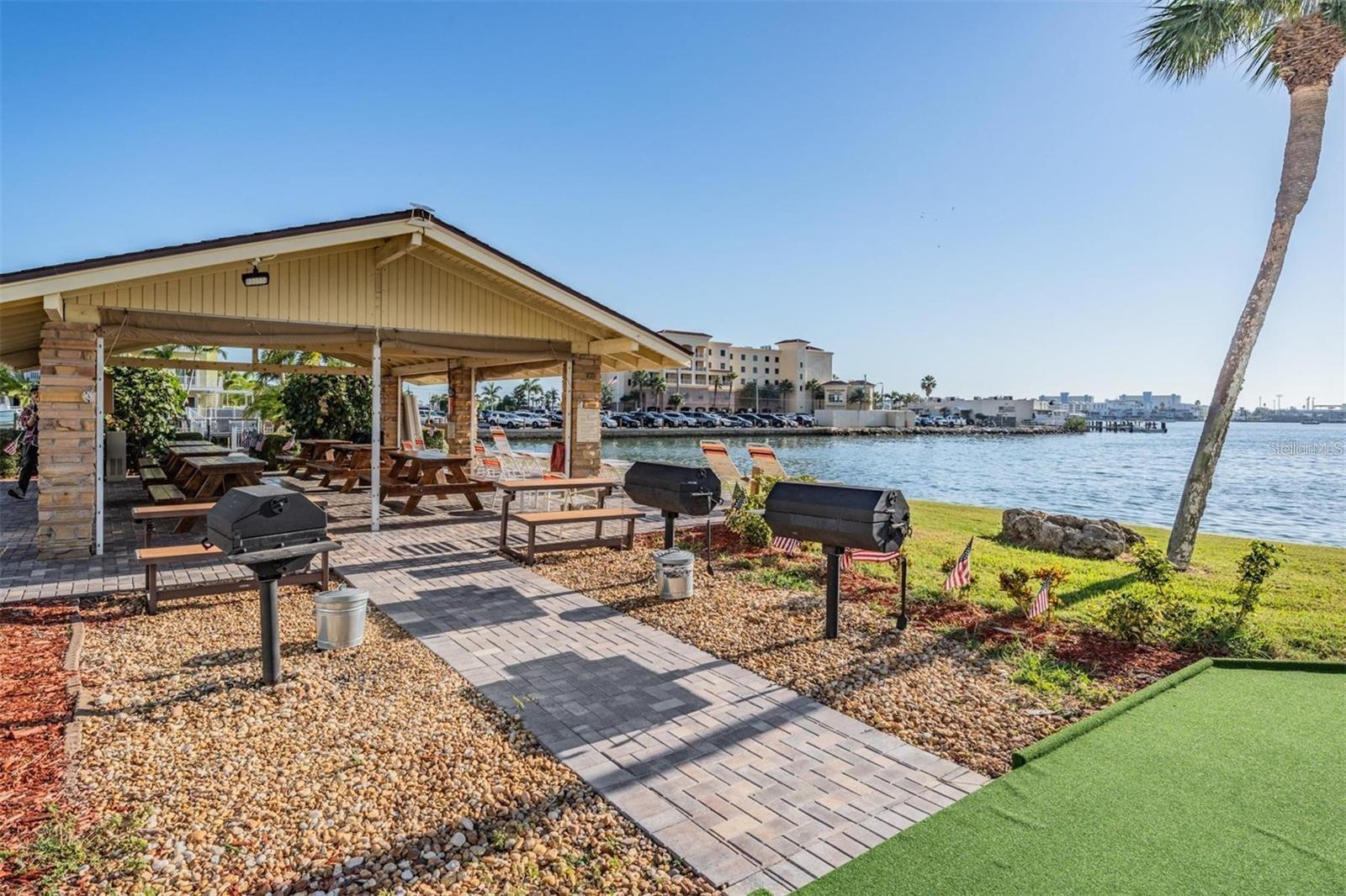 WASHINGTON TOWERS THE CONDO - Residential Lease