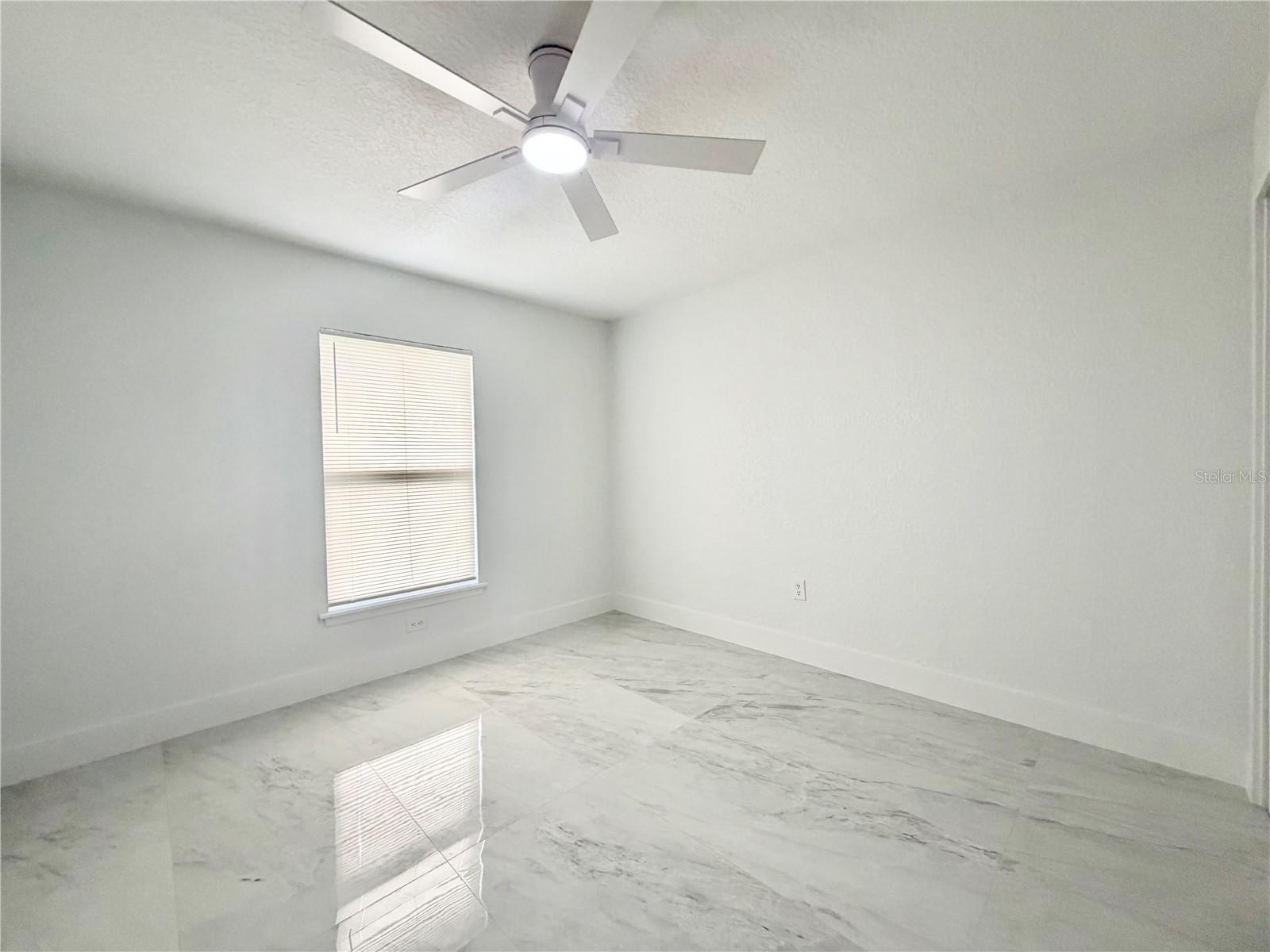 DELTONA LAKES UNIT 36 - Residential Lease