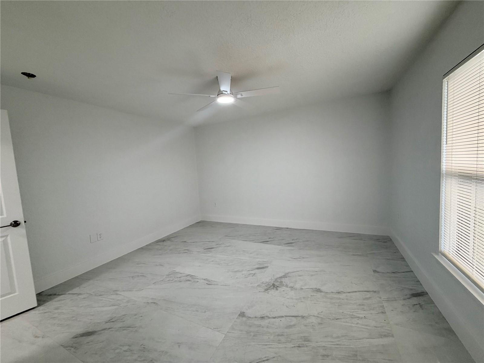 DELTONA LAKES UNIT 36 - Residential Lease