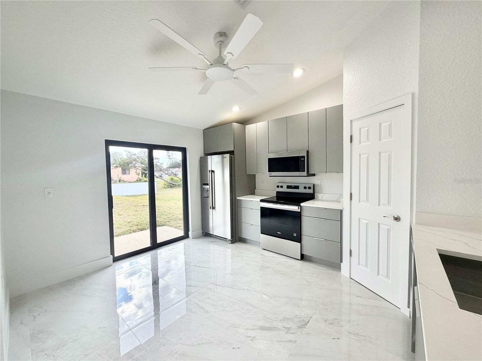 DELTONA LAKES UNIT 36 - Residential Lease