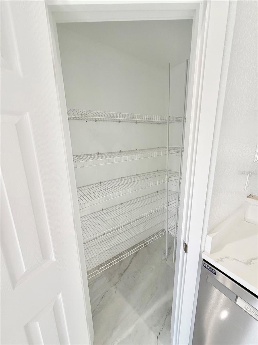 DELTONA LAKES UNIT 36 - Residential Lease