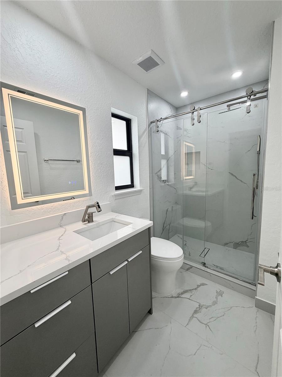 DELTONA LAKES UNIT 36 - Residential Lease