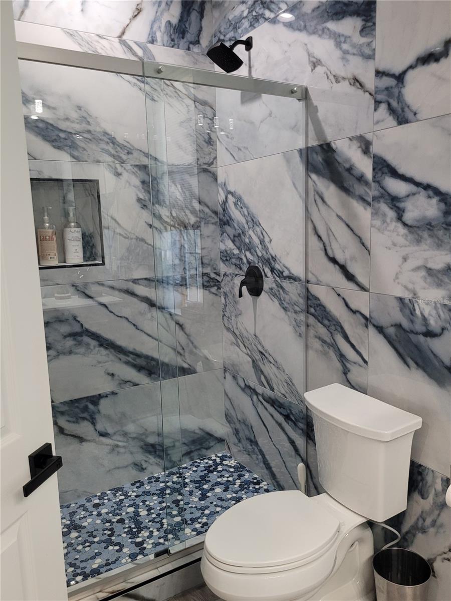 CALIENTE - Residential