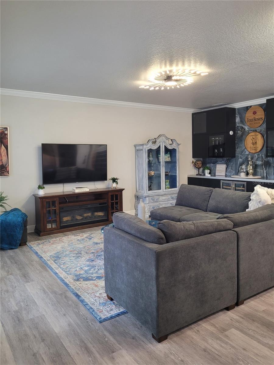 CALIENTE - Residential