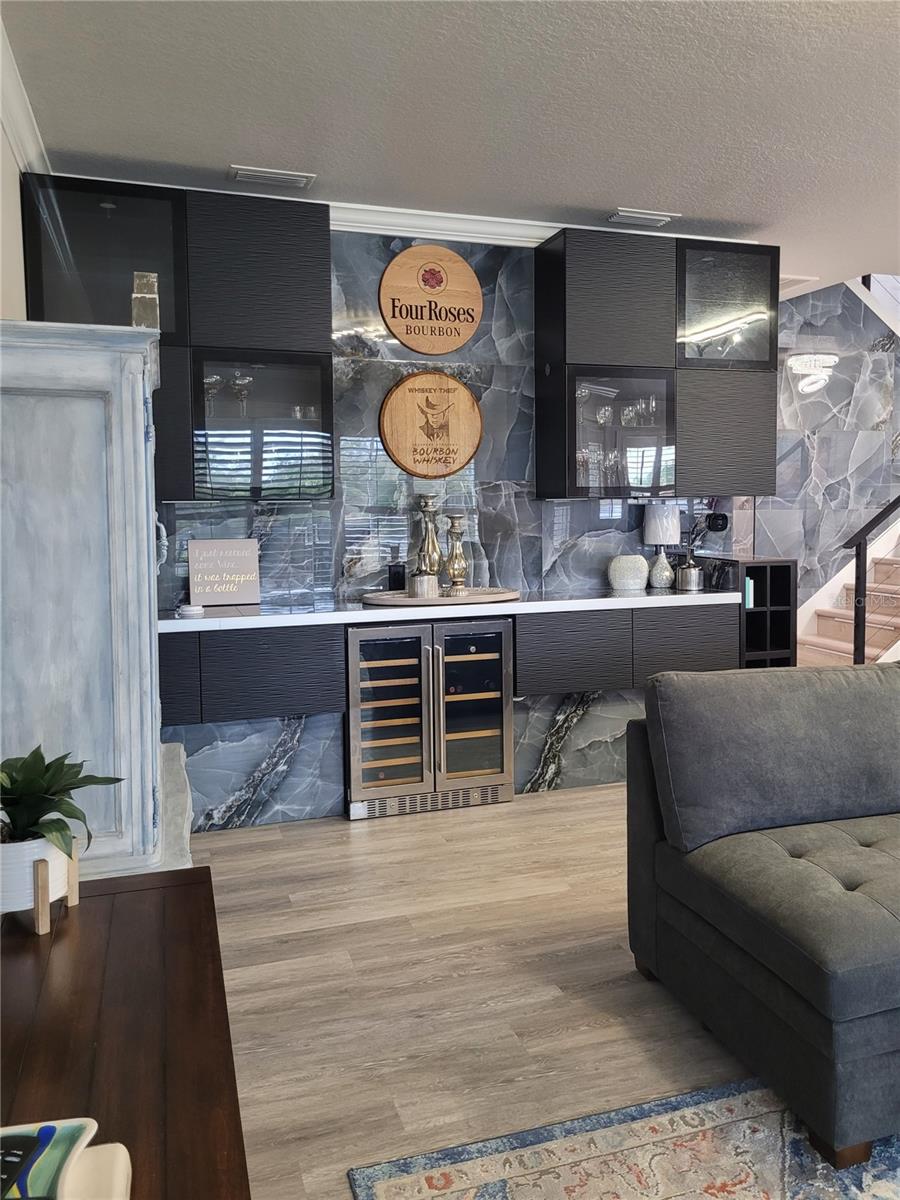 CALIENTE - Residential