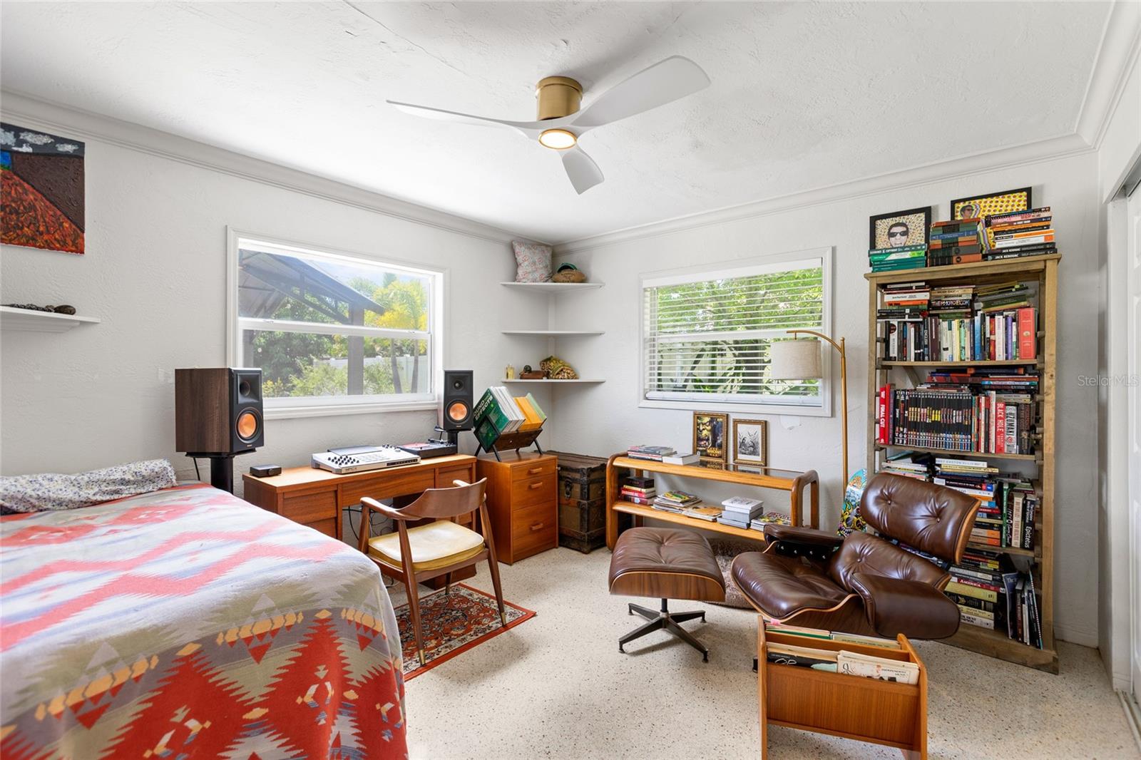 NORTH EAST PARK SHORES - Residential