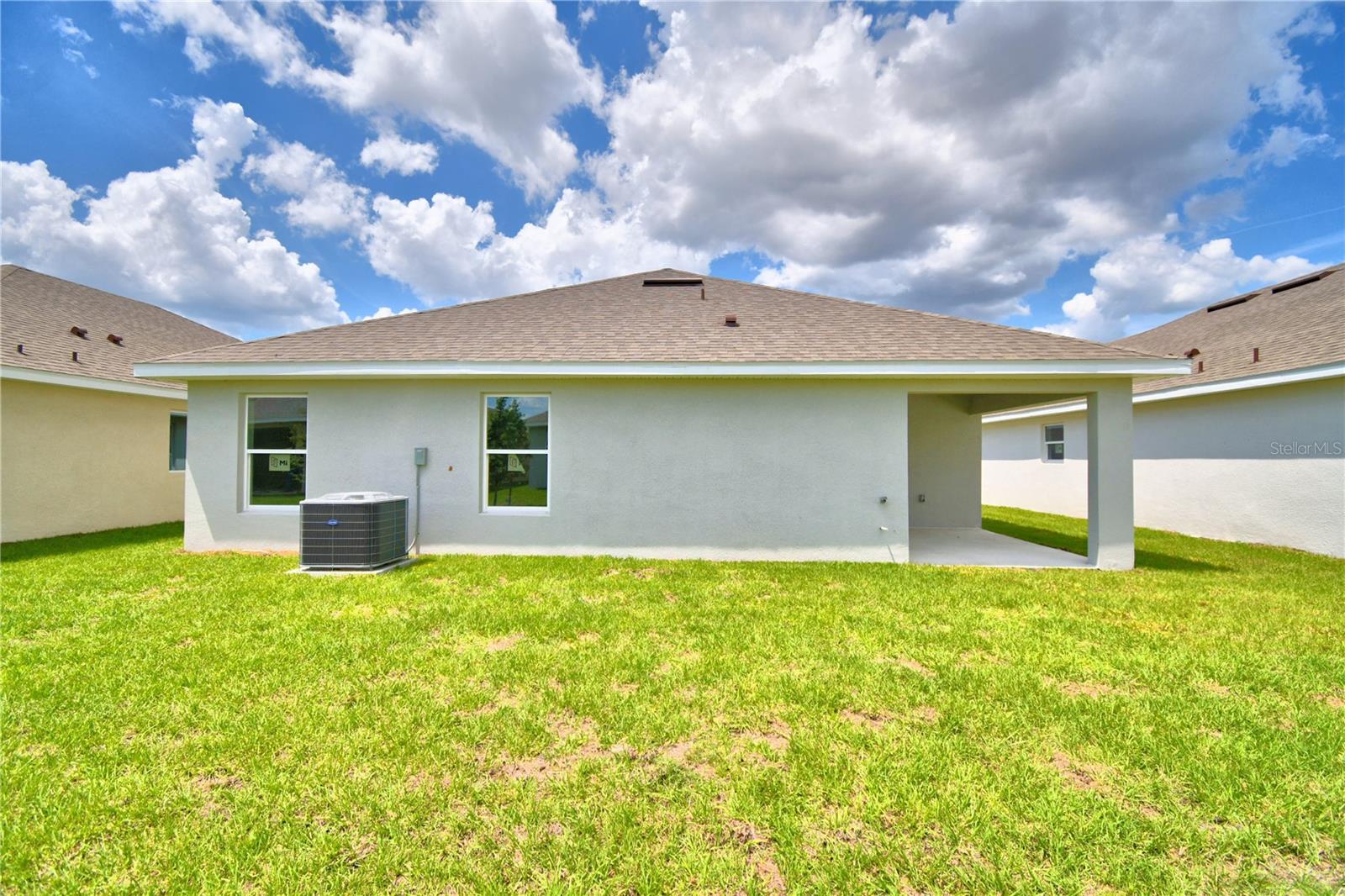 2318 FRIENDLY CONFINES LOOP