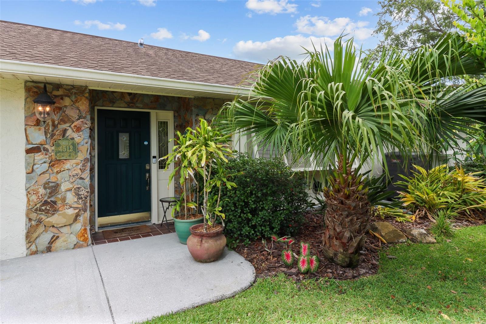 GULF HARBORS WOODLANDS - Residential