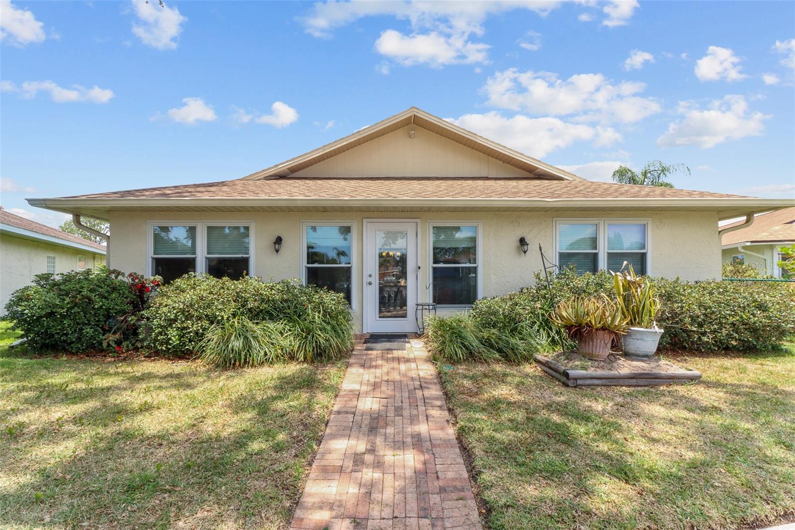 GULF HARBORS WOODLANDS - Residential