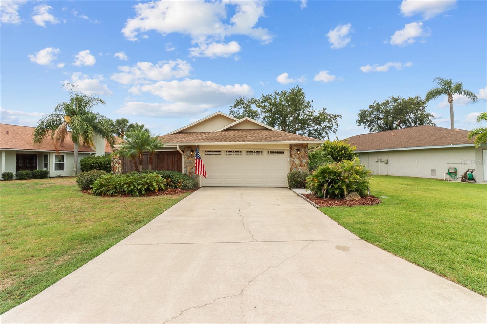 GULF HARBORS WOODLANDS - Residential