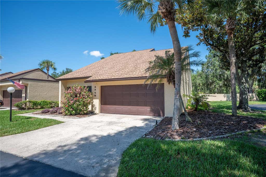 Photo of 4370 Creekwood Lane, Mulberry, FL 33860 (MLS # L4962966)