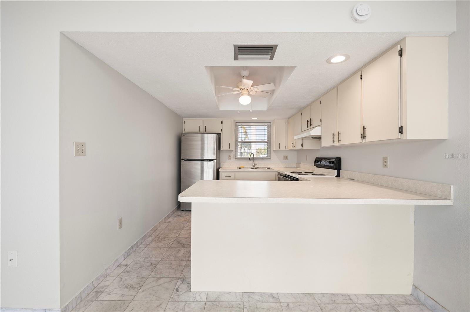 GOLDEN SANDS - Residential