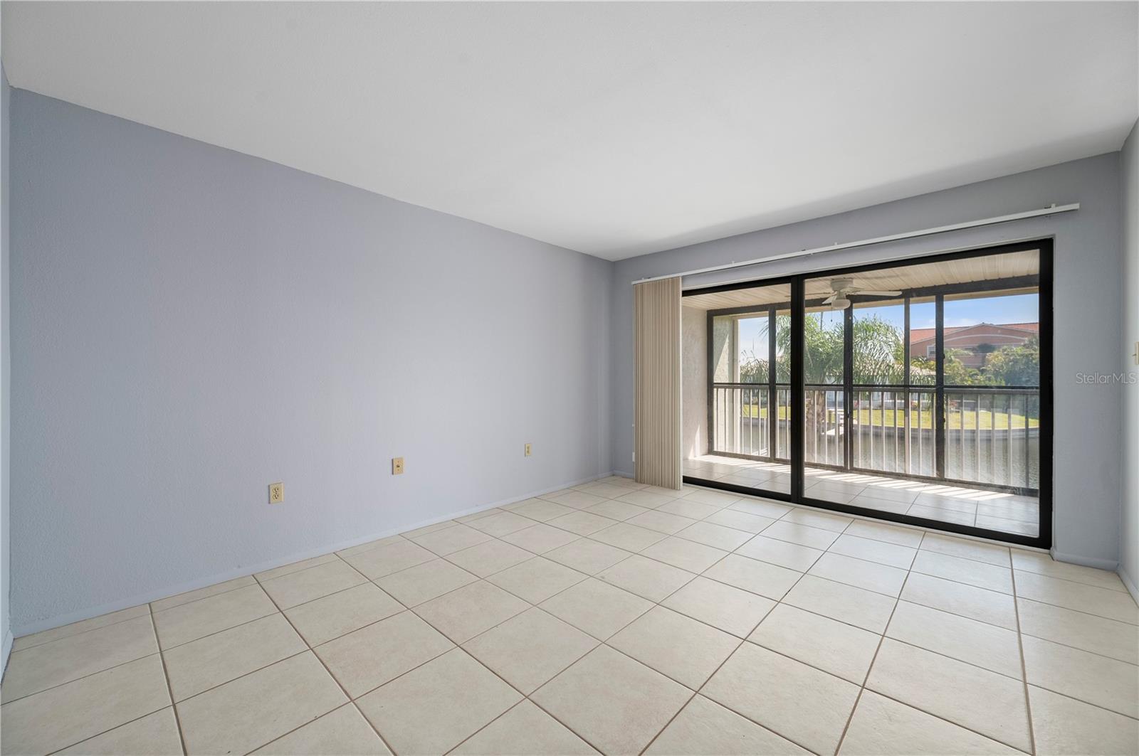 GOLDEN SANDS - Residential