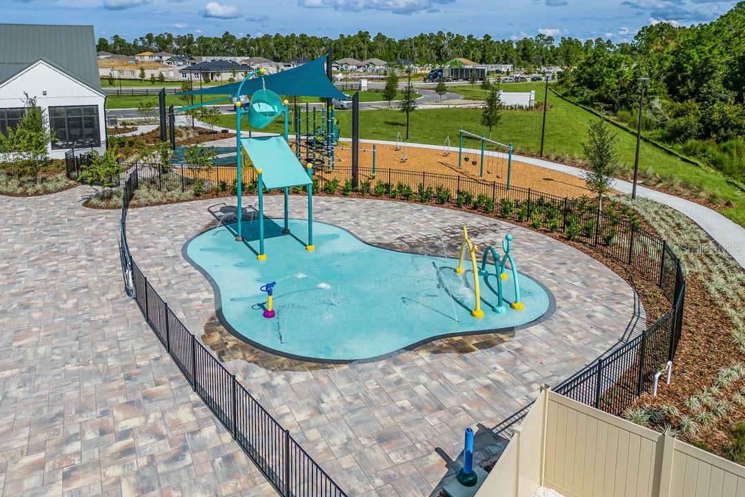 HARMONY WEST - Residential