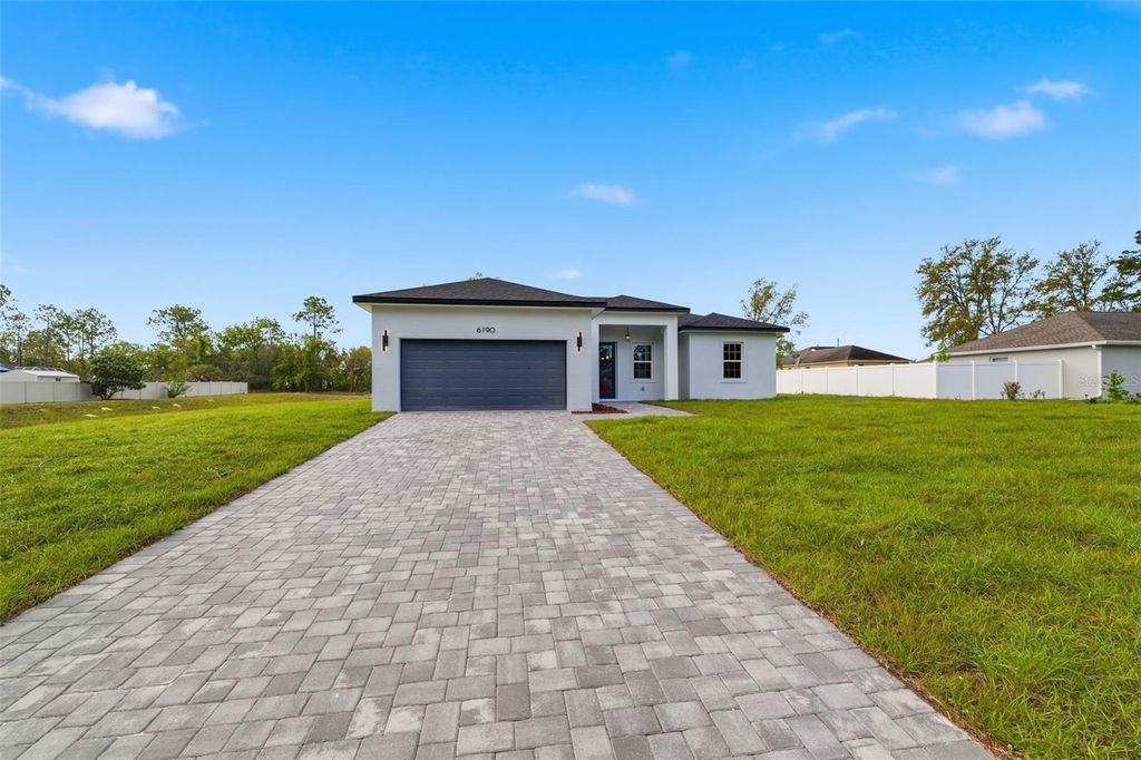 Photo of 6190 SW 144th Place, Ocala, FL 34473 (MLS # O6399288)