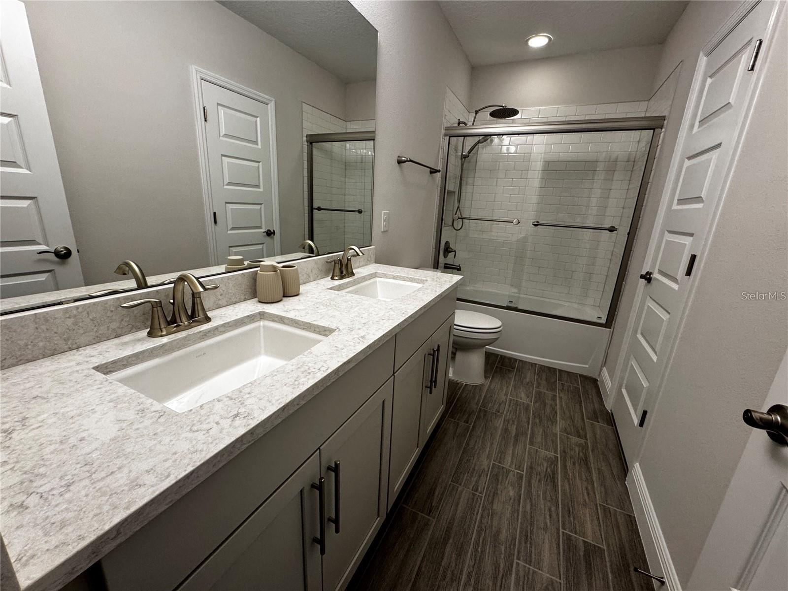 WATERLEIGH PH 4B & 4C - Residential Lease