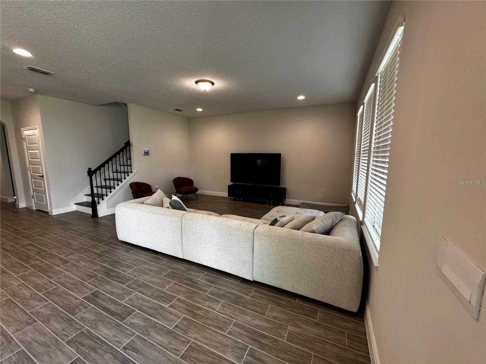 WATERLEIGH PH 4B & 4C - Residential Lease