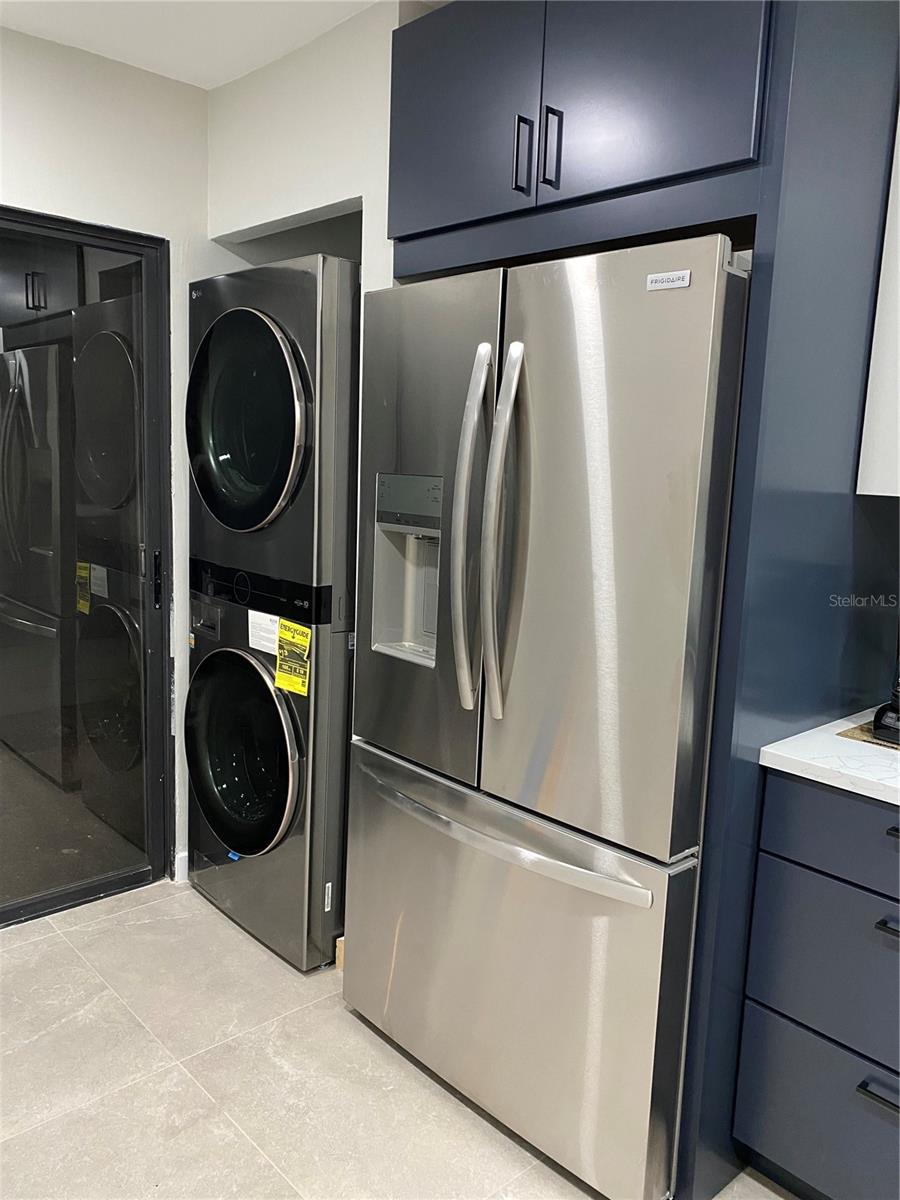 PELICAN COVE XI - Residential Lease