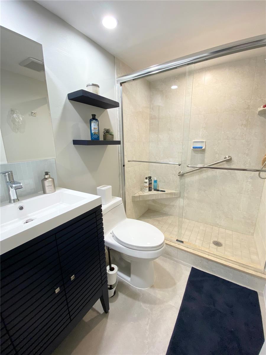 PELICAN COVE XI - Residential Lease