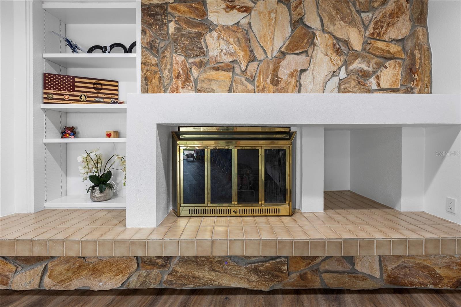 SWEETWATER SUB THIRD ADD - Residential Lease