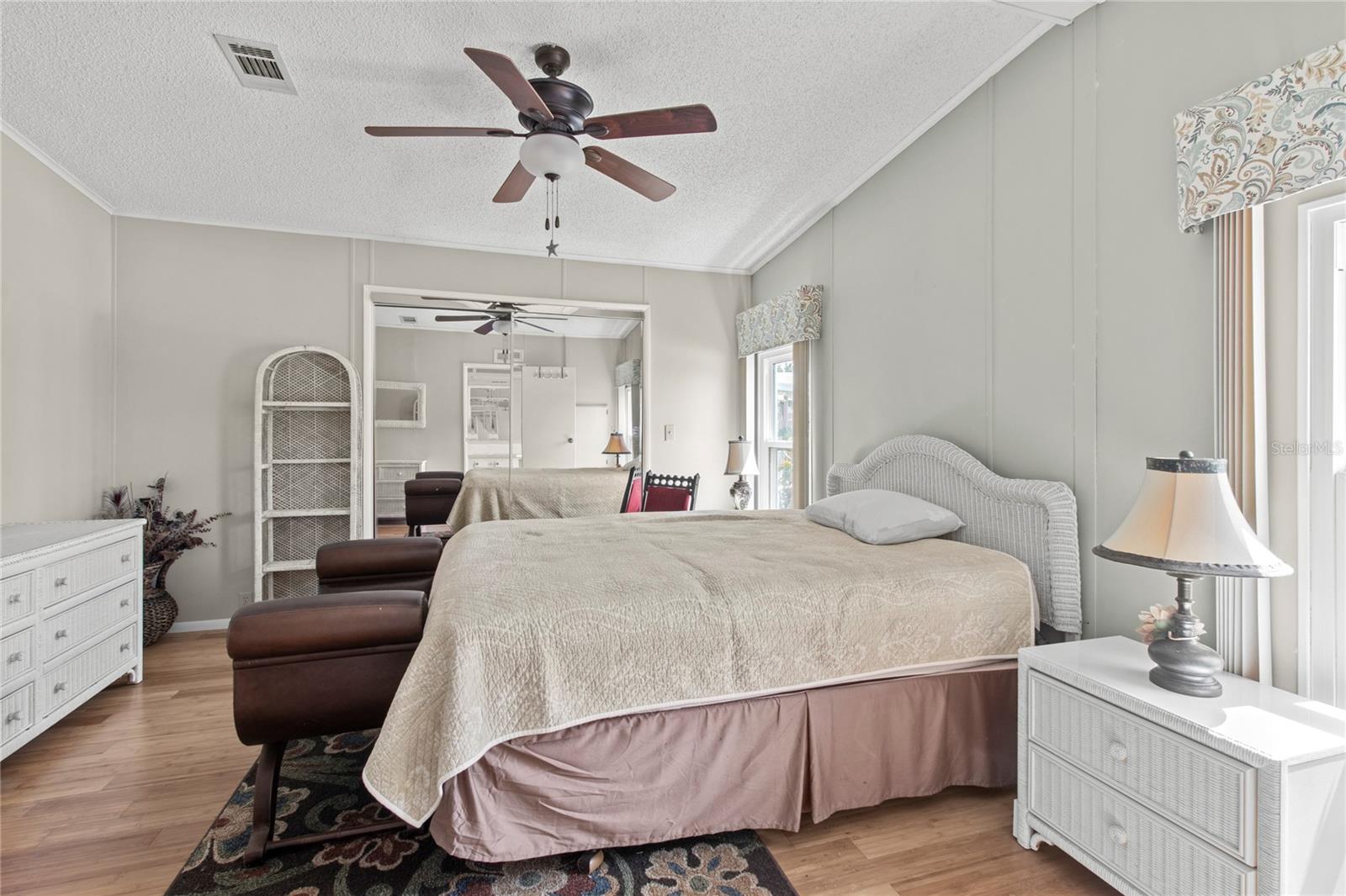 RIDGEWOOD MEADOWS PH II & III - Residential