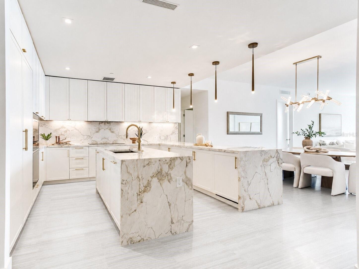 3015 BAY OAKS CONDOMINIUM - Residential