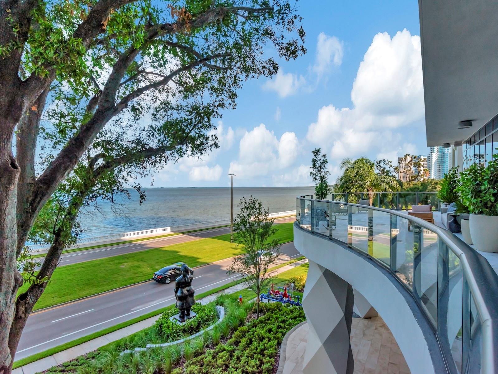 3015 BAY OAKS CONDOMINIUM - Residential