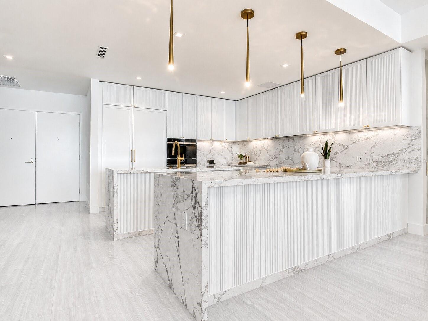 3015 BAY OAKS CONDOMINIUM - Residential