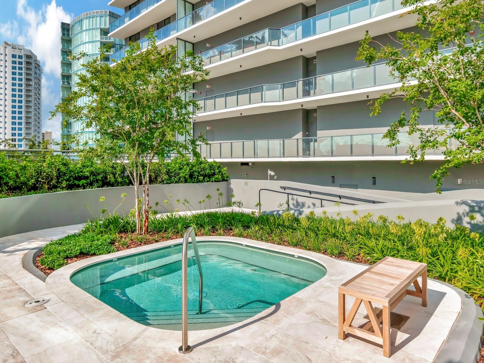 3015 BAY OAKS CONDOMINIUM - Residential