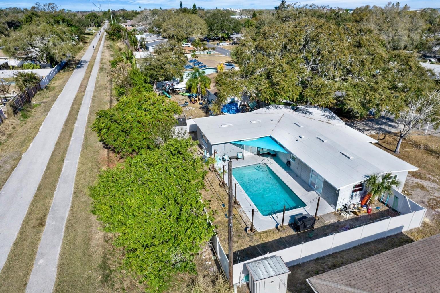 GEM VILLAGE - Residential