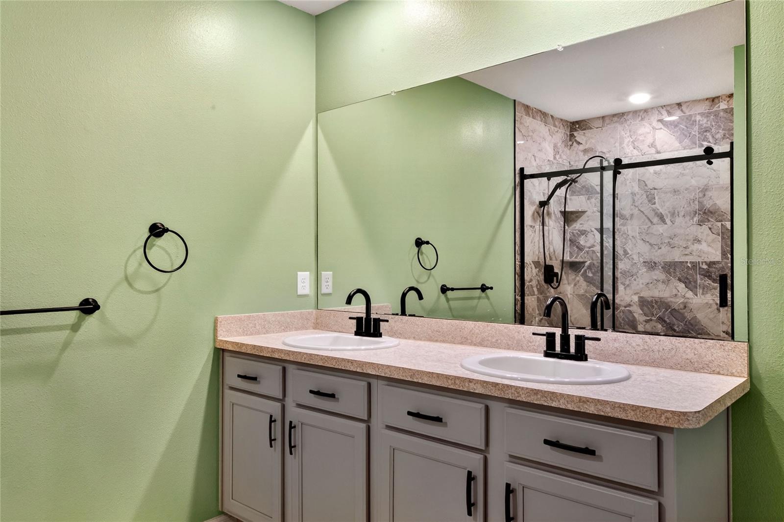 JACE LNDG - Residential