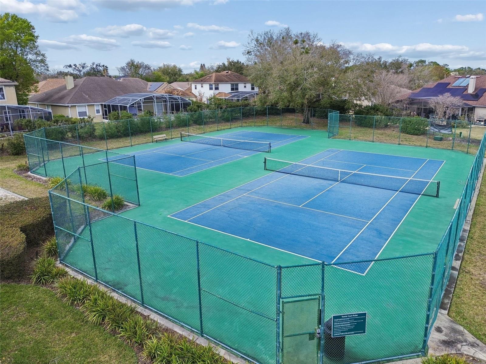 EMERALD FOREST - Residential