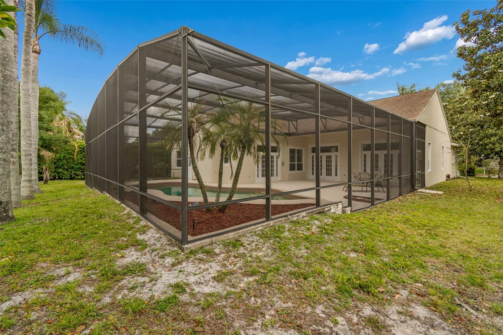 EMERALD FOREST - Residential