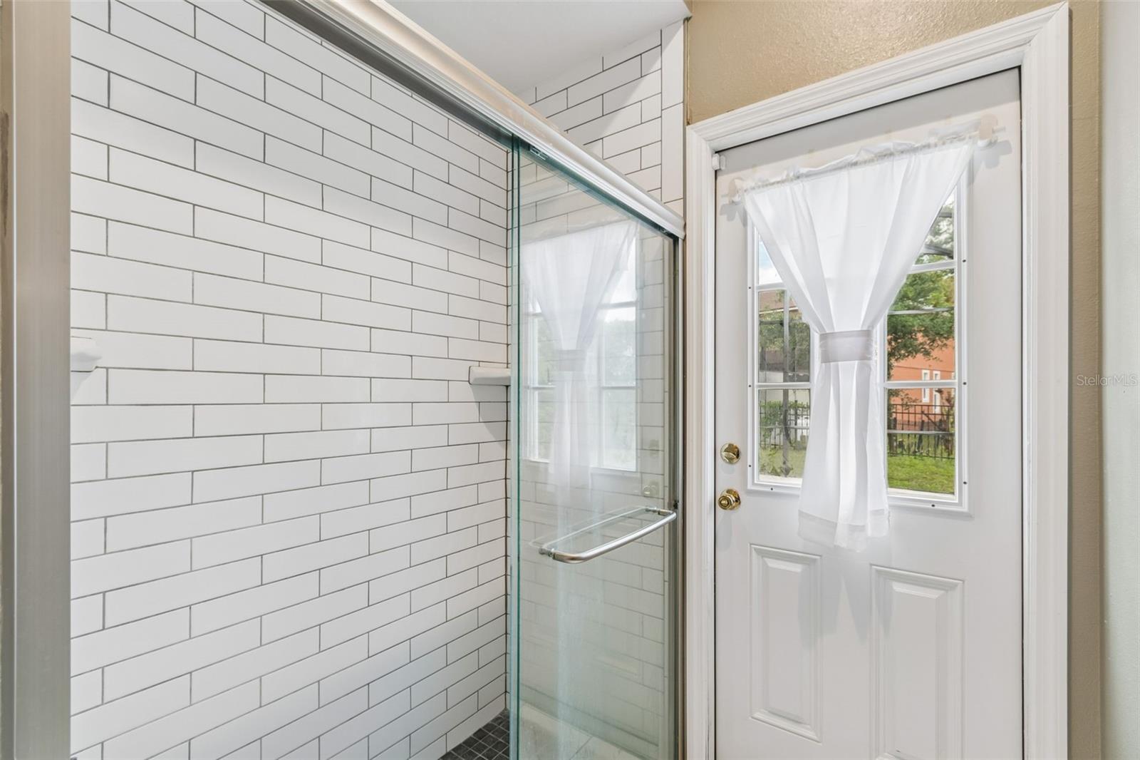 EMERALD FOREST - Residential