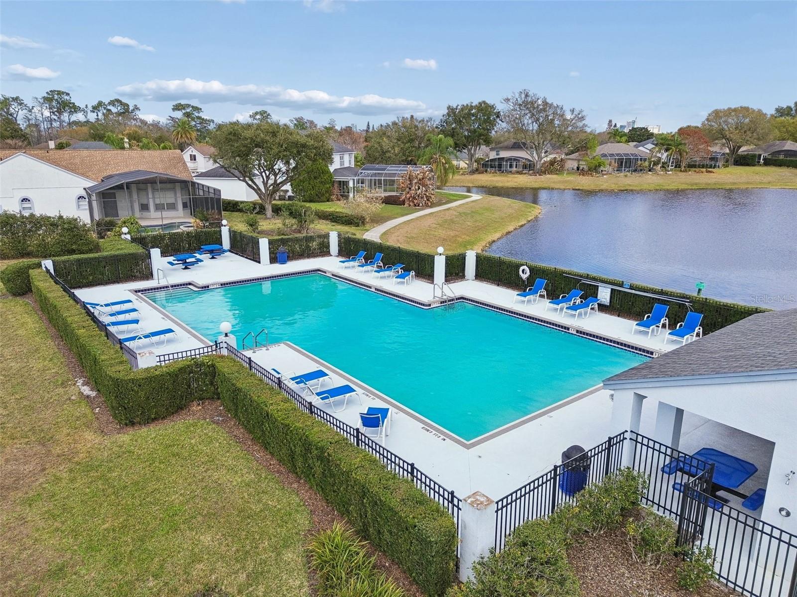 EMERALD FOREST - Residential